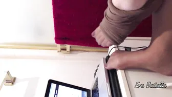 Eve Batelle 03 November 2020