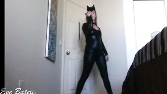 Eve Batelle small nipple masturbating pussy sex toy