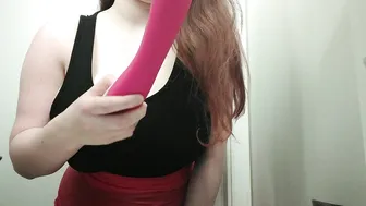 princess96  appetizing bitch shows juicy tits