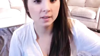 Taylor Made stocking babe shows elastic tits