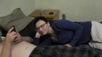 AppiAmericanPrincess skinny bitch jerking pussy with phallus