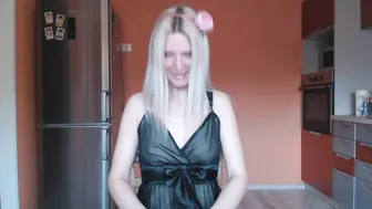 lilcharlotte busty blonde with tattoo fucks both holes