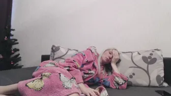 lilcharlotte crazy mare fiercely masturbating their holes