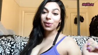 LadyToro young girl masturbates lips sex