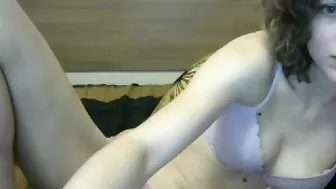 shinnykimmy lush mamashie jerks off a broken vagina