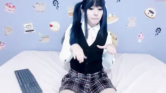 ailee_kawaii Sexy curvy fingering pussy