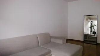 teaseandplay Cute chick fingering shaved pussy