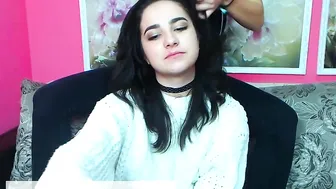 jessyageelly gently fucks her ass toy