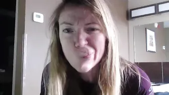 happilyfred Seductive lady shows sexy body