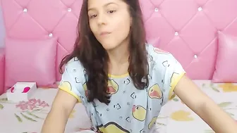 littleang3le Elegant hottie caresses the cap and shows the chest