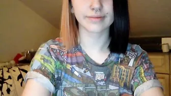 stussy Luxurious chick caresses lips sex