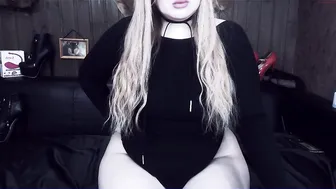 salmaroth Busty slut in mesh stockings pampers pussy with a long toy