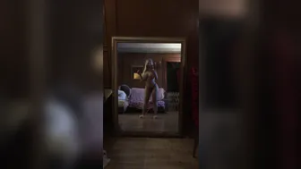 blondie_oficial beauty in stockings fucks with phallus