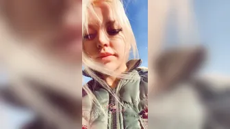 blondie_oficial do not hesitate to show itself