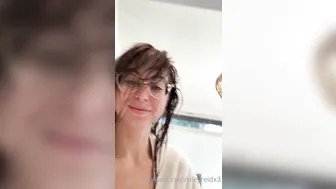 Riley sex machine makes the slut groan