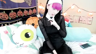 [ManyVids.com] Radiant brunette