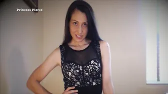Princess sexy wench sucks dick