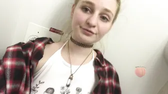 Delilah_Cass Fantastic blonde