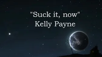 Kelly sexy babe showed her tits