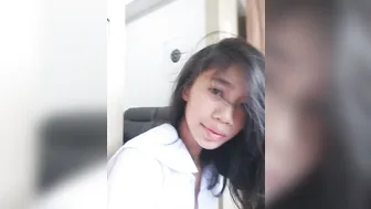 CreamBerryFairy mature bitch spreads her sexy legs