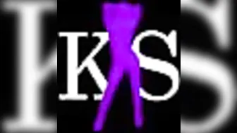 KSWifey cute blonde girl got herself a finger on the couch