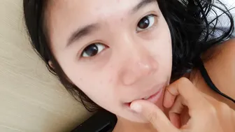 CreamBerryFairy teasing her hubby