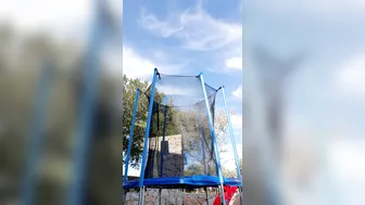 Lina busty chick caresses shaved pussy