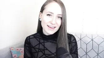 ItsLizzieLoveXO Busty asian