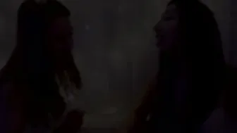 Empress_Jennifer cute slut jerks her pussy on people