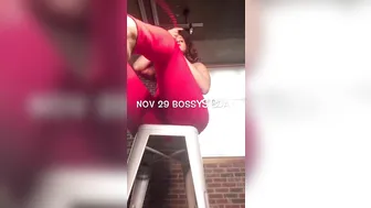 Bossy Chick in