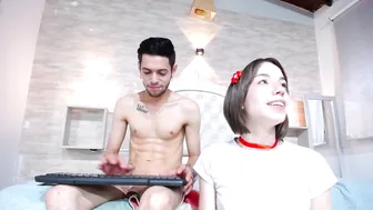 justin_n_berry beauty pulls the clitoris with a vibrator