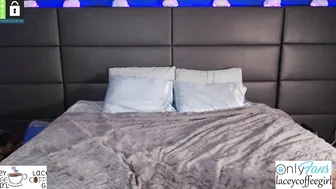 laceycoffeegirl 06 December 2020