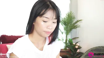 sakuracam juicy mom shakes her ass