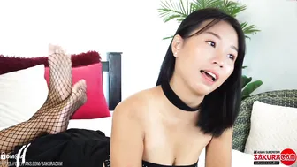 sakuracam gorgeous female licks dildo