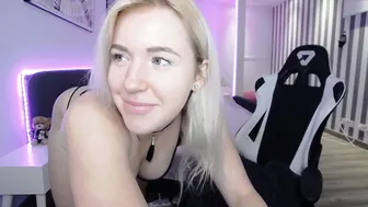 xtina__ spectacled slut fucked by sex toys