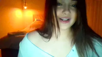 wearethebestinthissite sexy ladies teasing shaved pussies