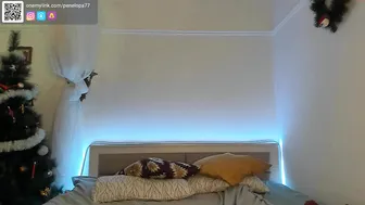 penelopa77 having fun with a toy