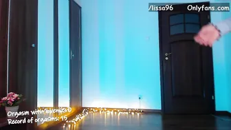 lissa_ radiant takes off her panties