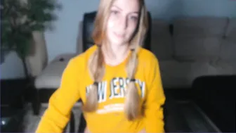 kate_mysteryangel busty bitch jerking her pussy with phallus