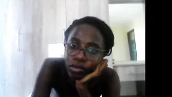 lillycamgirl adult skin jerks off both holes