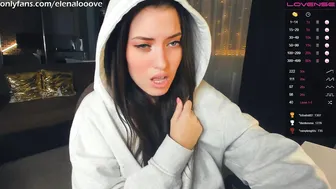 elenalooove Appetizing bitch dancing a beautiful striptease