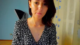 aneshereforu hot bitch passionately pulls pussy