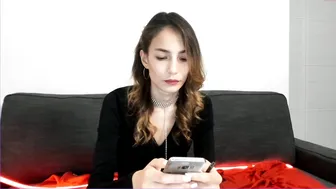 alia_me blonde slut poses nude