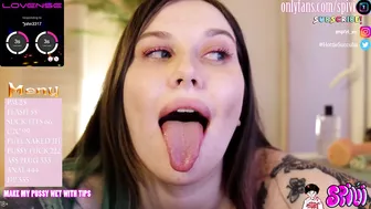 spivi mother masturbates on skype