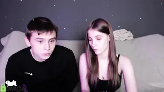 meandmaboy pretty chick fucks pussy with phallus