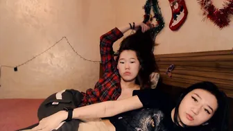 meowed_dance slim confused gently squeezes vagina