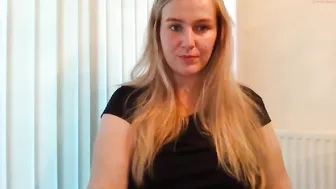 british_babe20 shrew fatty masturbates sex toy