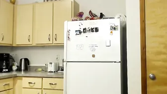 fiery_redhead Busty blonde is sucking a pussy