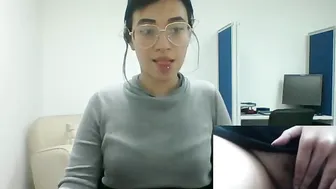 dark_queen_secret Naughty girl jerks pussy gagged