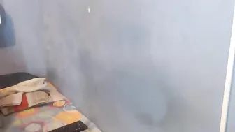 hannylove Graceful devil pokes fingers in pussy